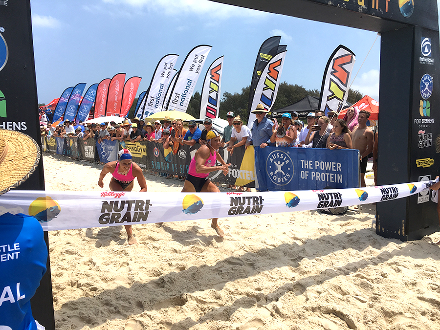 Rebecca Creedy holds out over Lizzie Welborn to win the Nutri Grain Ironwoman Event. Photo by Jewell Drury