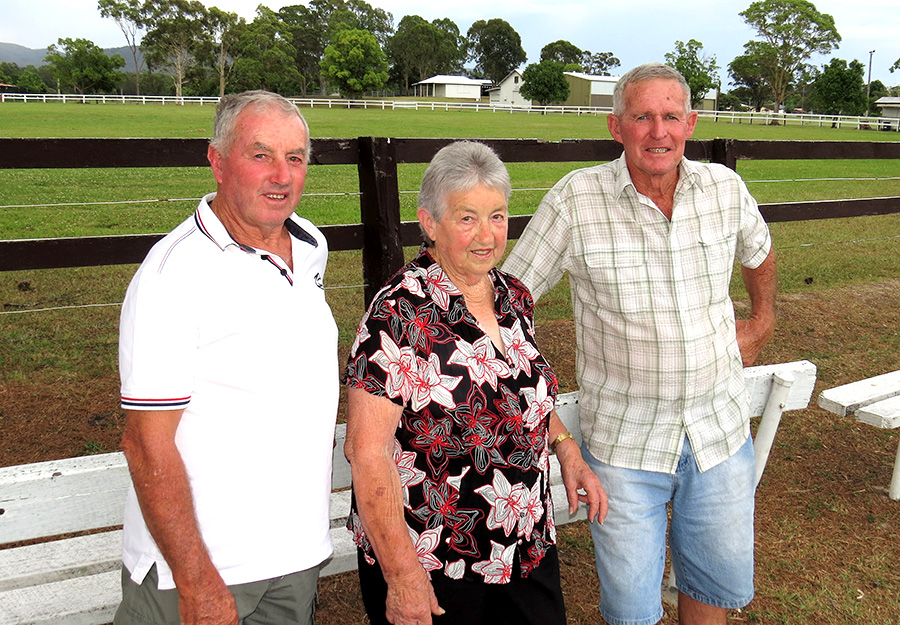 BULAHDELAH SHOW: President Gary Gooch with volunteers Irene Worth and Leo Turnbull.