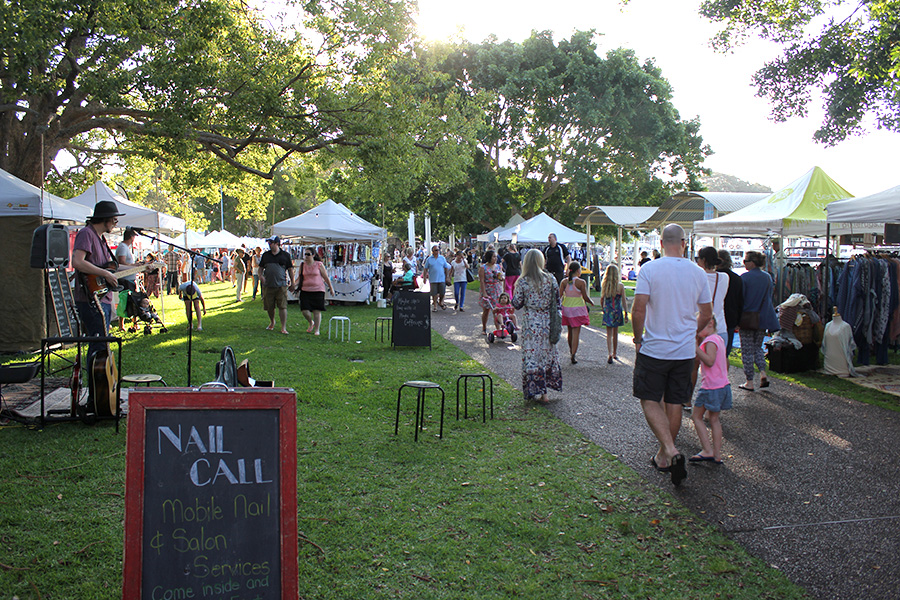 Sacred Tree Markets on the Nelson Bay Foreshore. Photo by: Jewell Drury