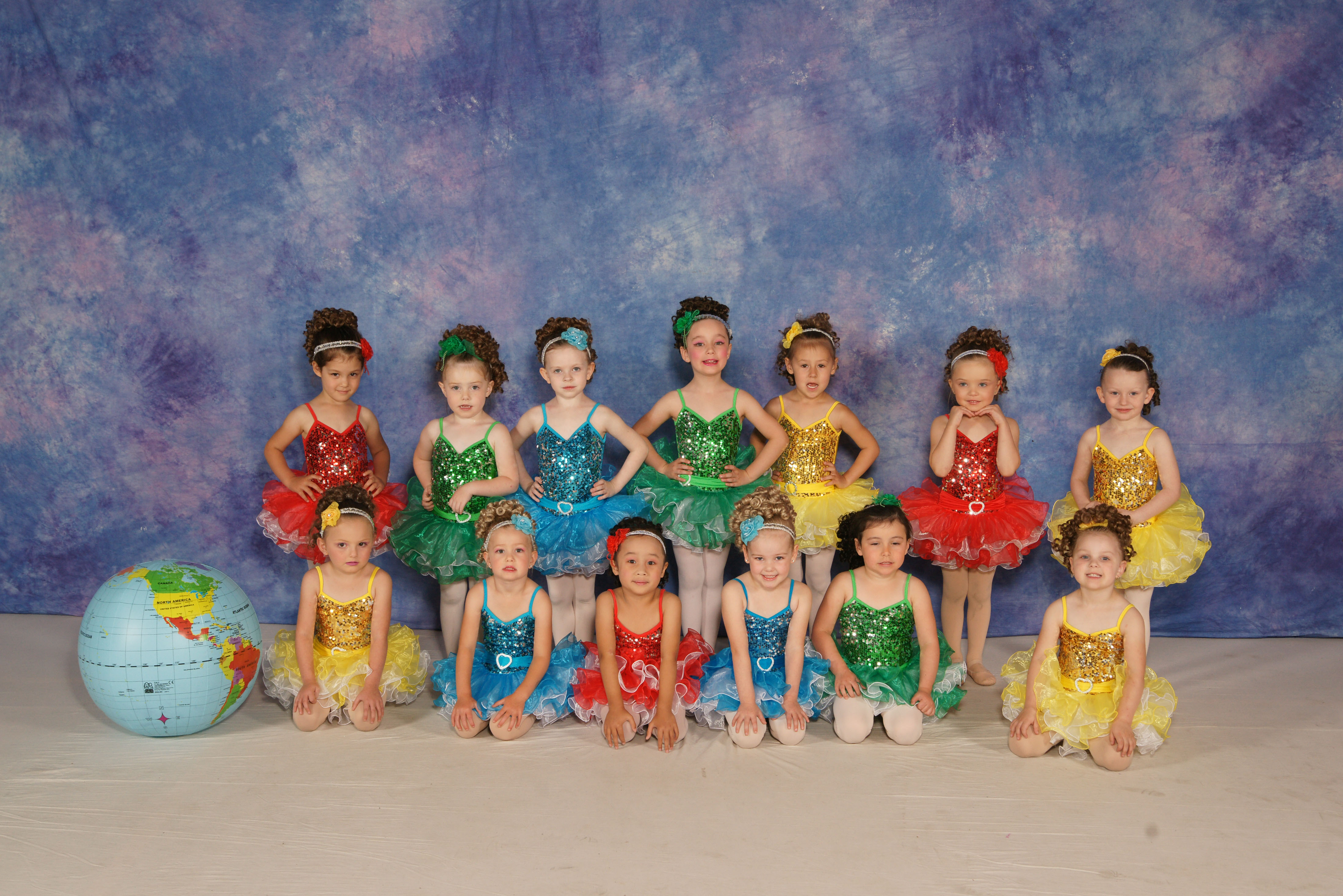 Tiny Dazzlers – It’s a small world.