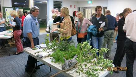 The 'Weed, Wine and Dine' nights provide participants with great information about the plants that may be present in their gardens and harmful to native bushland and animals.