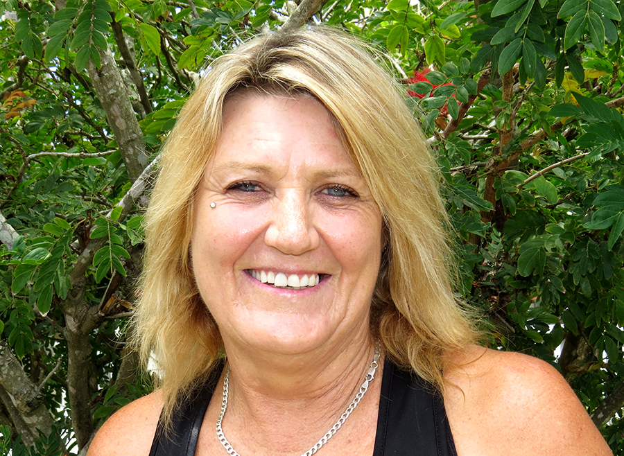 Robyn Lewis: Karuah - I would like to continue my weight loss by losing another 5kgs in the new year.