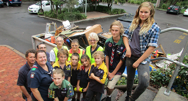 Tidy Towns and Scouts Volunteers after a successful day of collecting rubbish for Clean Up Australia Day.
