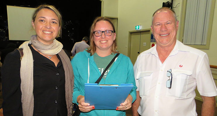 MidCoast Local Representative Committee member Katheryn Smith with residents Ashley Dexter and Roger Dixon at the community update session held at Bulahdelah