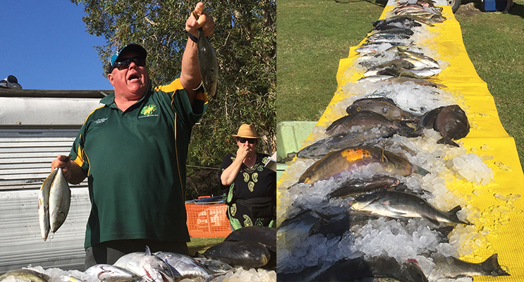 Trevally being auctioned by Joe Martindale. (left) The smorgasbord of fresh fish. (right)