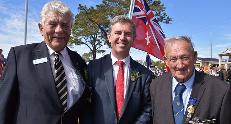ANZAC DAY: RSL President Michael Farrar, David Gillespie MP, Ted Mowbray, OAM.