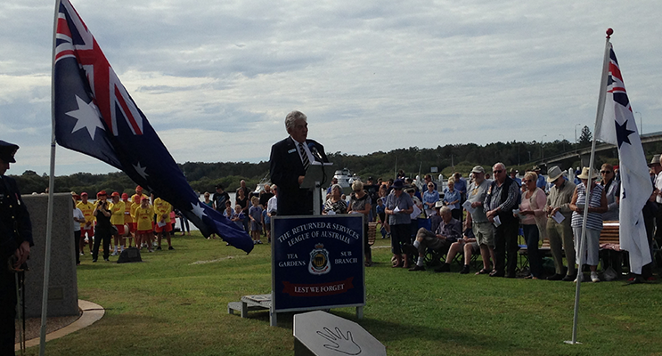 ANZAC DAY: Tea Gardens Hawks Nest War Memorial.