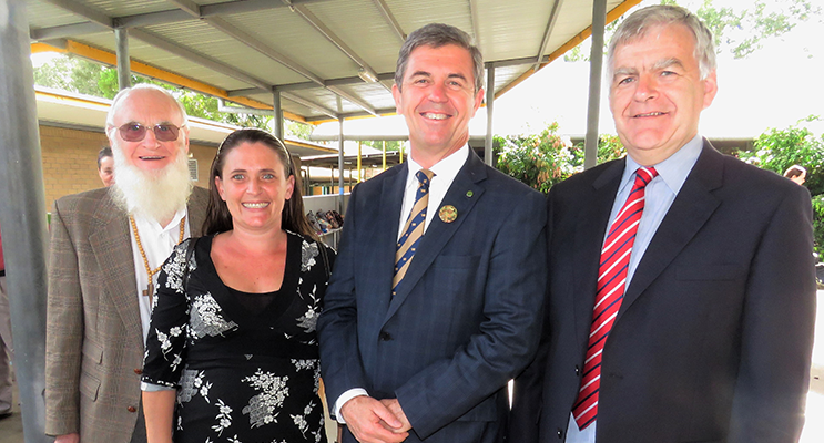 Federal Member for Lyne, Dr David Gillespie MP with Frank Horwill, Belinda Cunningham, and Don Hudson in Bulahdelah. 