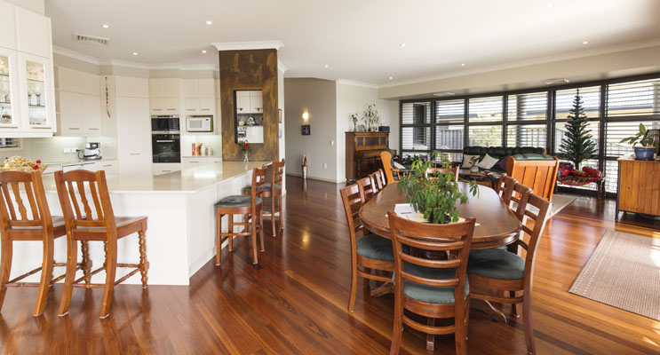 PROP_Ray White Tea Gardens_PY2