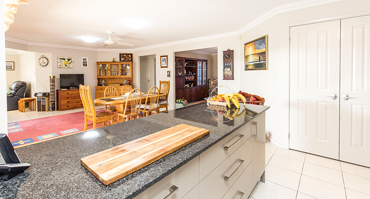 PROP_Ray White Tea Gardens_PY3