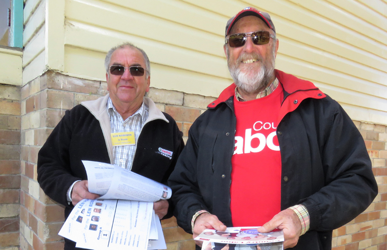 Group A Candidate Arthur Baker with Country Labor volunteer Craig Tate in Bulahdelah. 