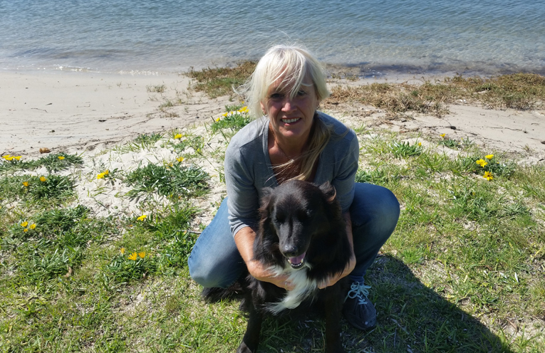 GREEN PAWS DOG SHOW: Sharon Beatson with Teddy the Wonder Dog.