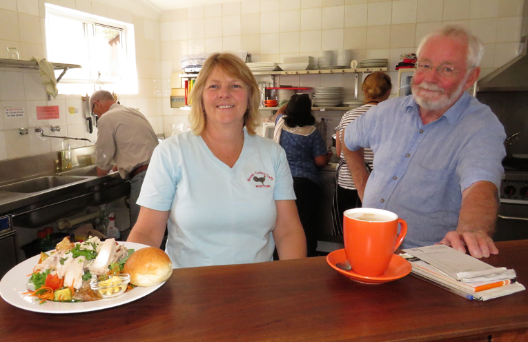 Brush Turkey Cafe: Leanne Wright and Jim O’Connor. 