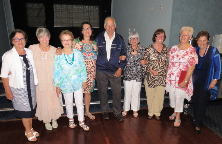 Jan Tyson (nee Gooch), Nola Witt, Joan Cheers, Jane Peterson, Frank Peterson, Pamela Cullinan, Annette Gregory, Judith Waugh and Cecile Malone.