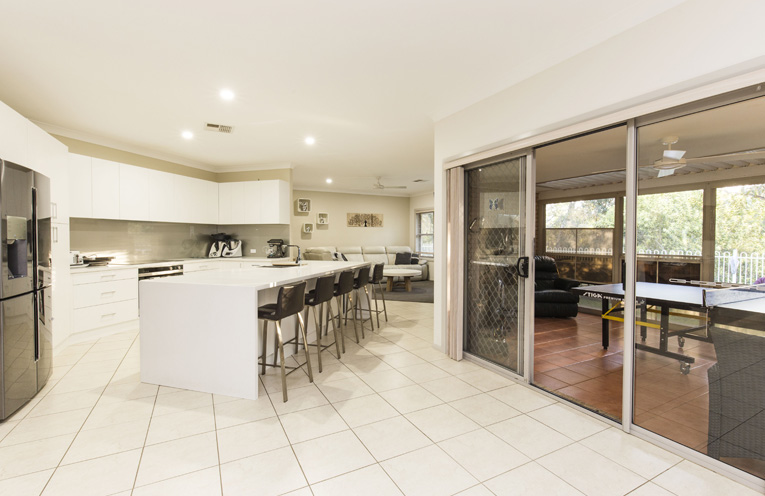 PROP_Ray White Tea Gardens_PY2