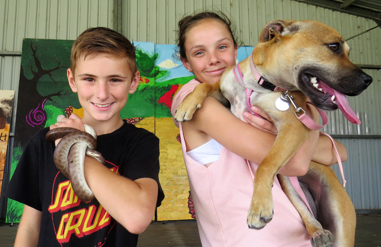 Pet Show: Camran Bailey and Ruby Roberts.