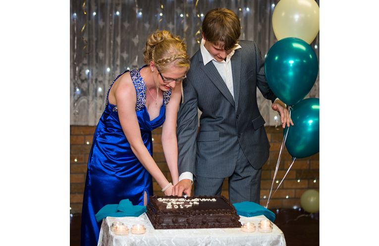 Graduation Cake: Kaitlyn Gregory and Darcy Harris. Photo: Matt Hudson