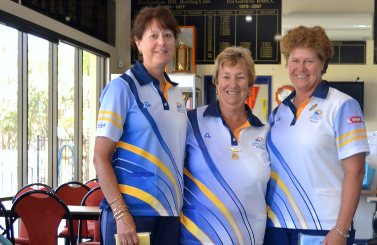 Karen Green, runner up Open Consistency , Club President Robyn Webster and Robyn Beaumont, winner Open Consistency 2017