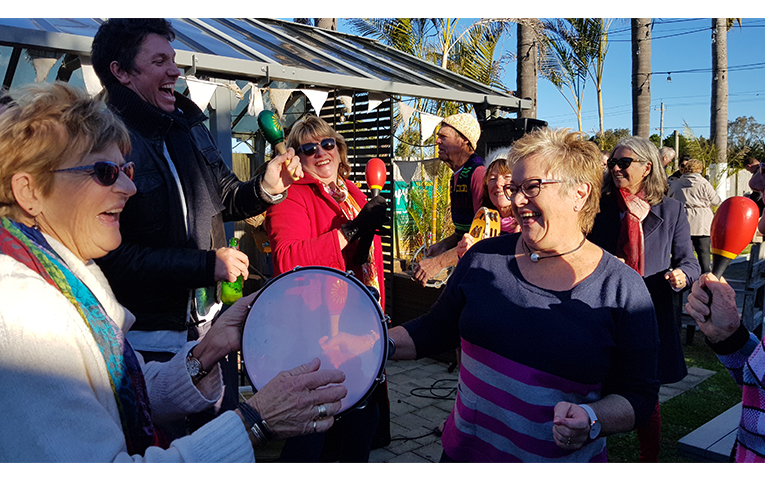TEA GARDENS HOTEL: Pelican Launch.
