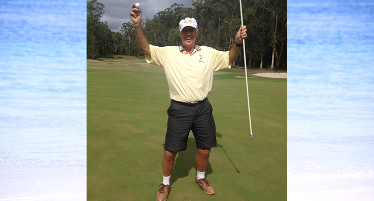 Michael Lloyd get a hole in one. Photo by Max Stocken