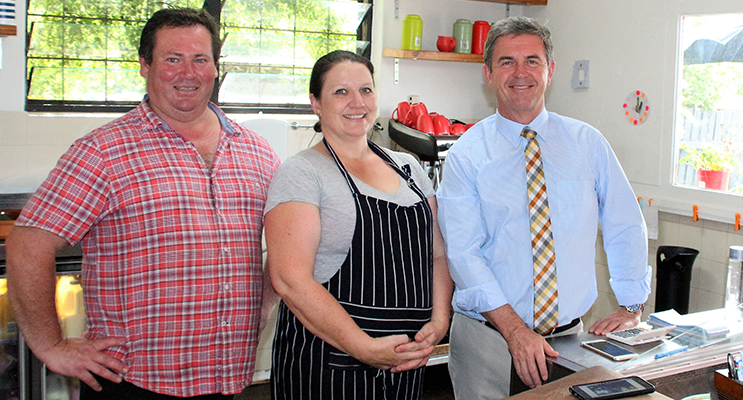 Karuah’s Four One Six Café owners Paul and Rebecca Gemert with Federal Member for Lyne Dr David Gillespie. Photo Supplied 