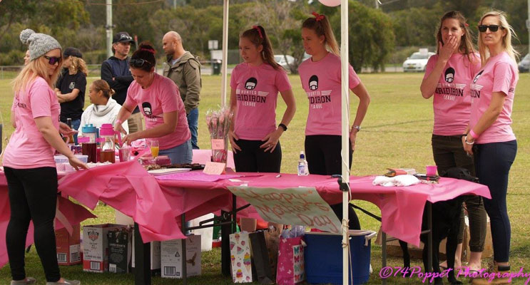 HGL women volunteer their time. Photos by 74Poppet Photography