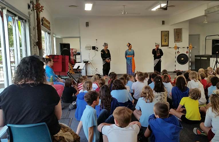 Indonesian Day di Scots Head Primary School – Berita dari daerah
